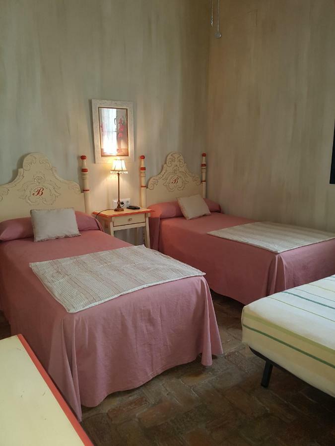 Molino La Boticaria Hotel Marchena  Buitenkant foto